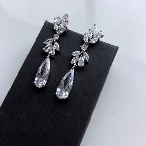 Crystal teardrop earrings for bridal/cocktail
